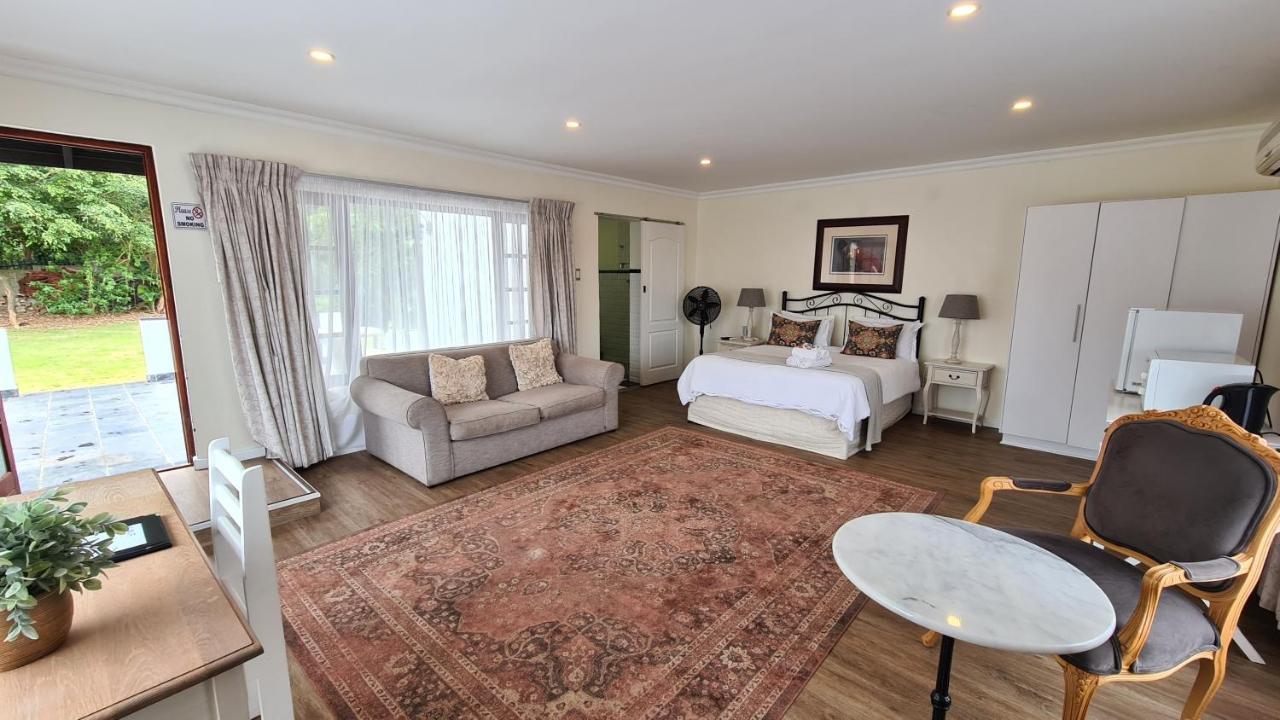 Hathaway Guest House East London Esterno foto