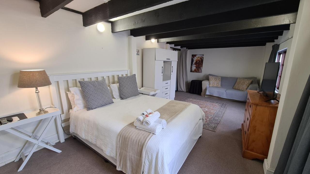 Hathaway Guest House East London Esterno foto