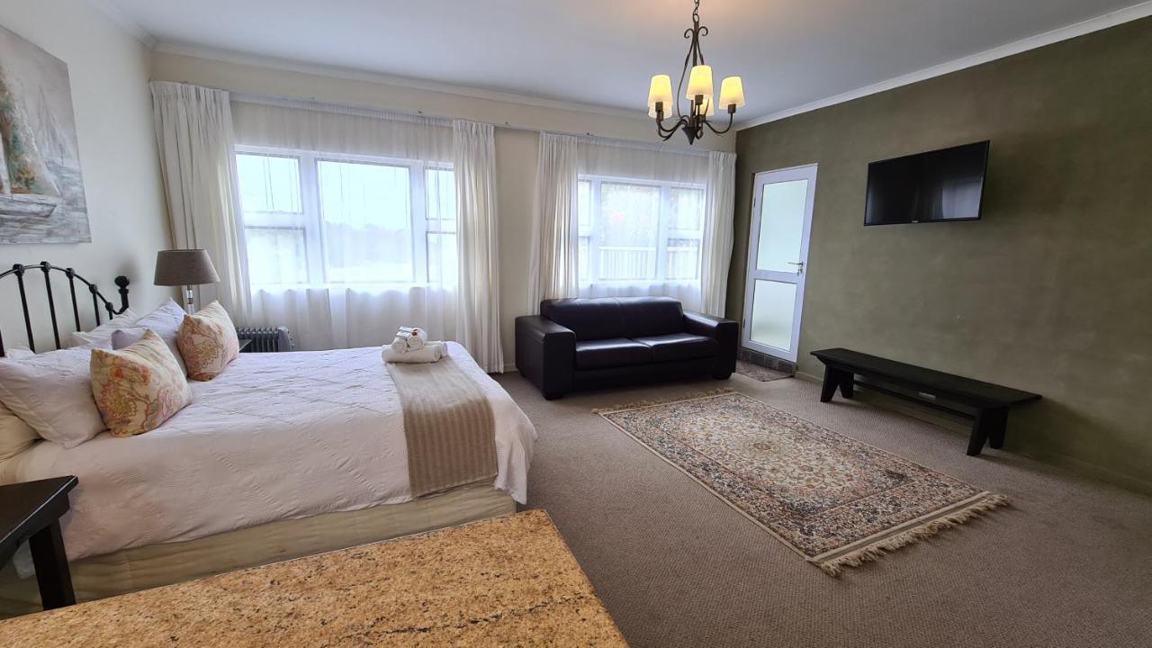 Hathaway Guest House East London Esterno foto